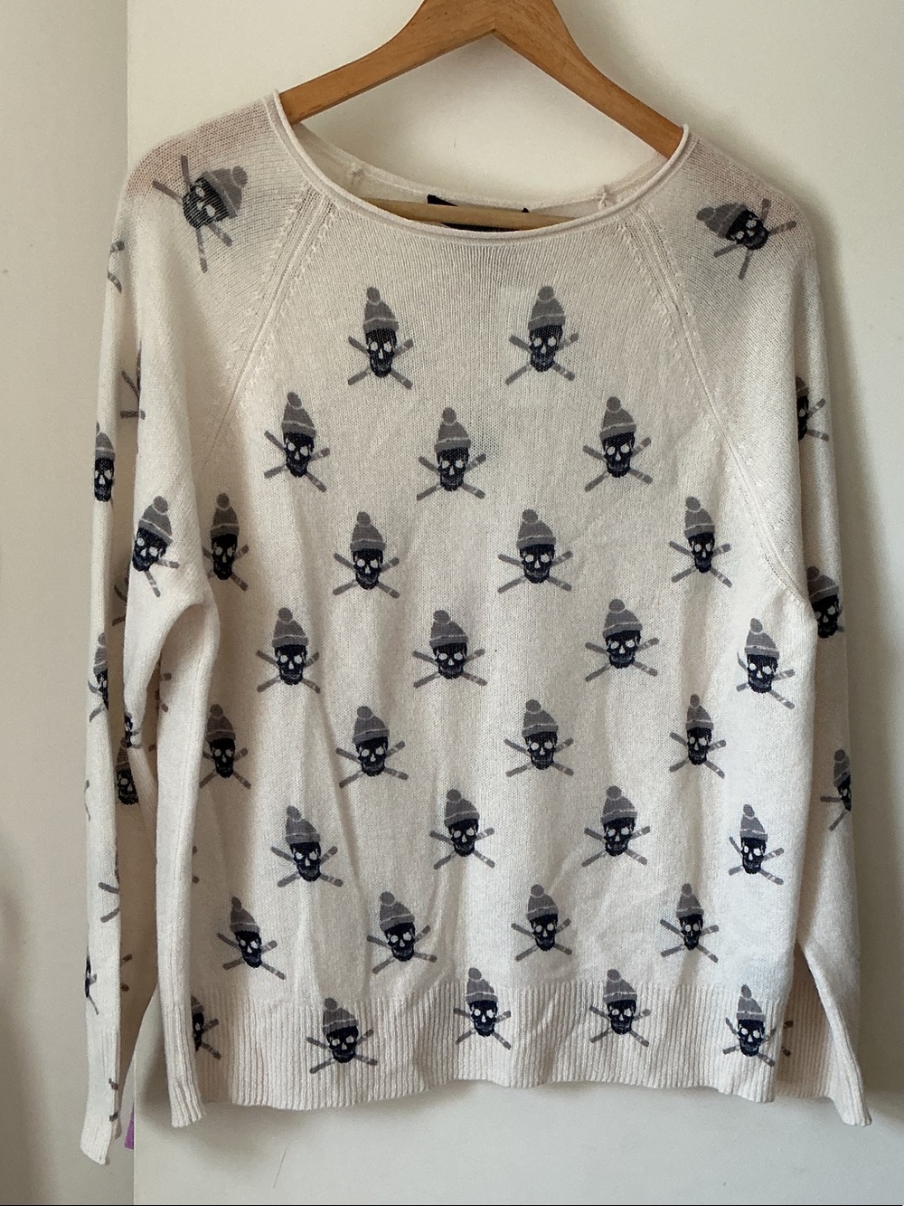 Cream Skull & Crossbones Beanie-Pattern CASHEMERE Sweater